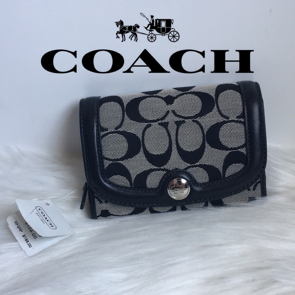 NWT!!! Authentic Coach Wallet!